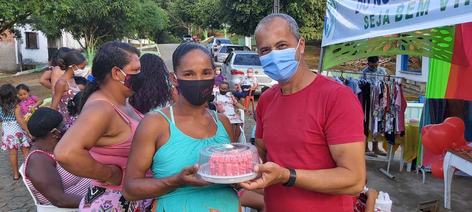 Camacã: Mães do Novo Itamarati (Biscó) são contempladas com o II Brechó Solidário